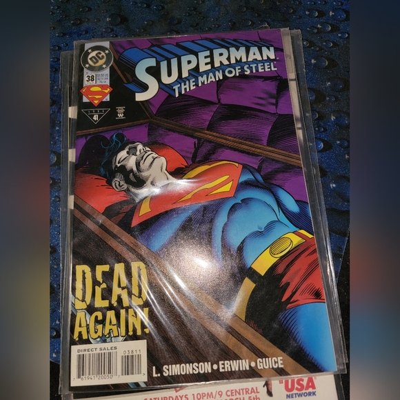 D.C. Super Man Comic Book #38  Nov.  1994 In Excellent Condition Open to offers - Picture 2 of 3